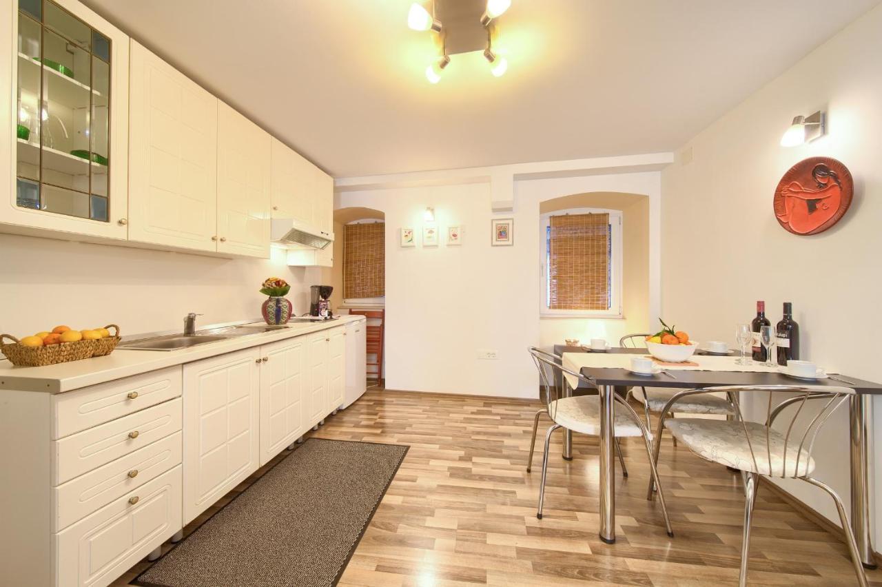 Apartment City Center Рийека Екстериор снимка